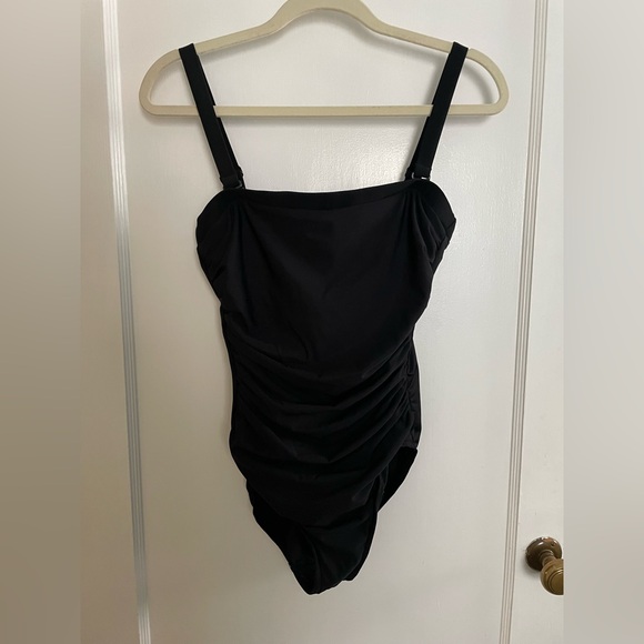 MIRACLESUIT ONE PIECE BLACK BATHING SUIT SIZE 10 - Picture 8 of 8
